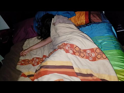 ❤️ Posinak grdi svoju mladu maćehu dok ona spava. ☑ Porno kod nas ☑